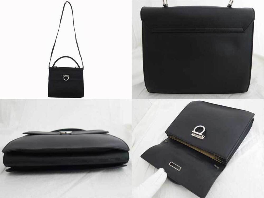 Salvatore Ferragamo leather shoulder bag black handbag Gancini Black
